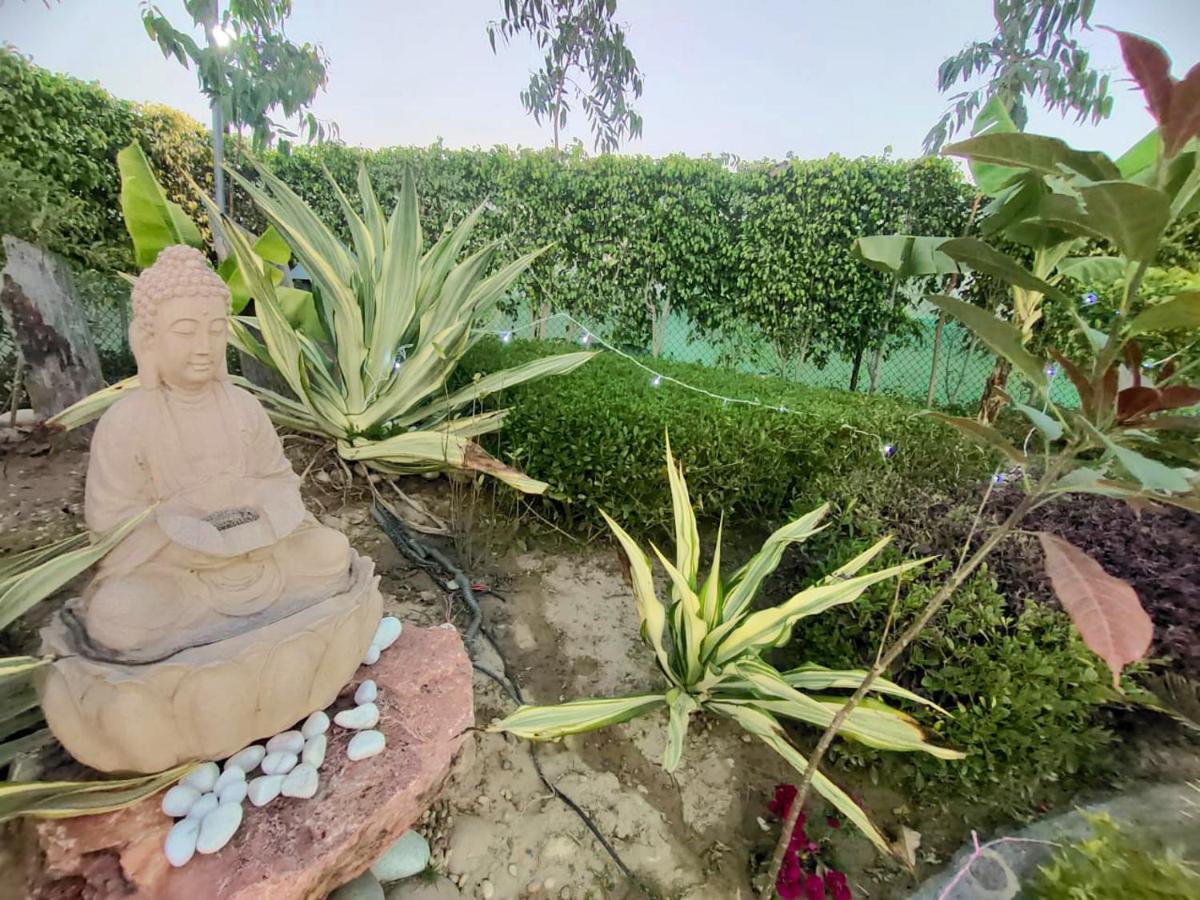Shaw Estate-Farm House For A Small Parties-Jp Farm Greater Noida Luaran gambar