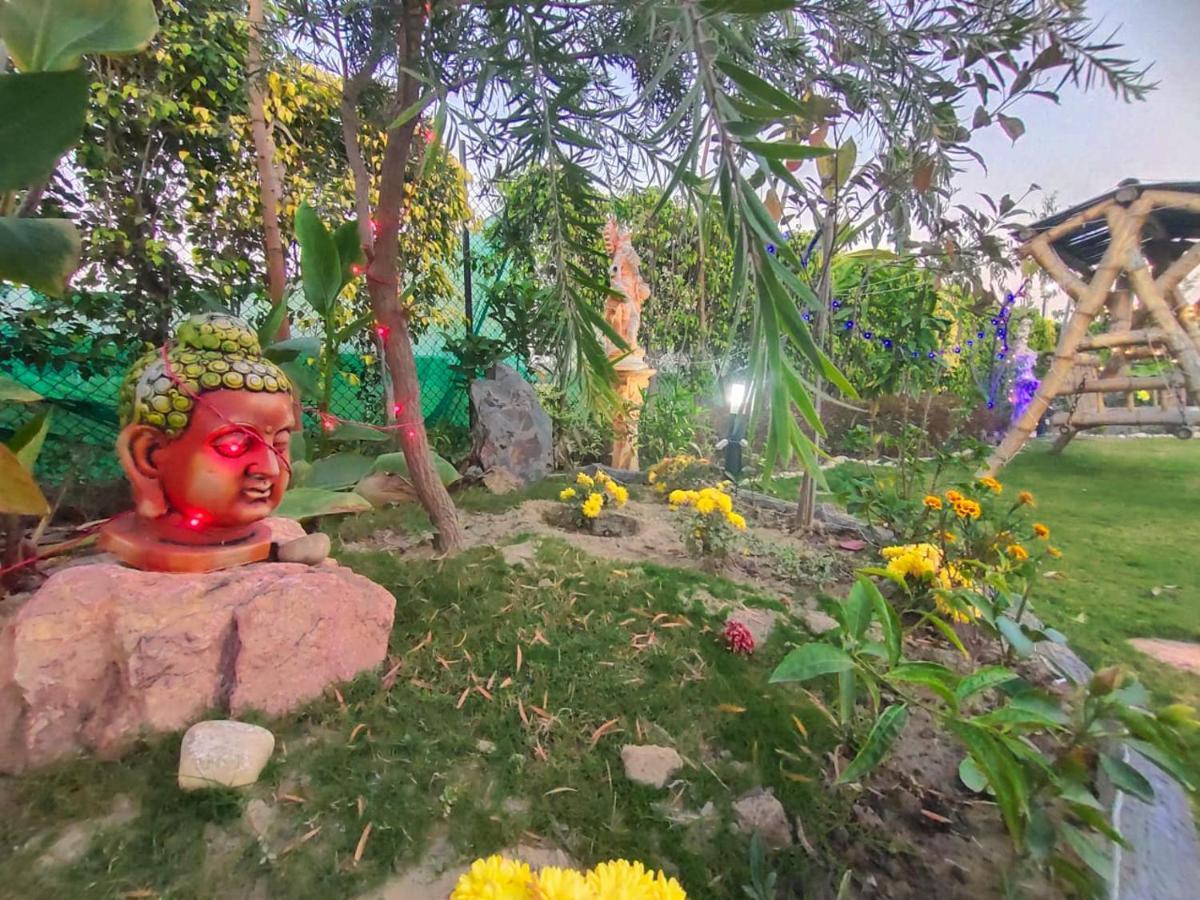 Shaw Estate-Farm House For A Small Parties-Jp Farm Greater Noida Luaran gambar