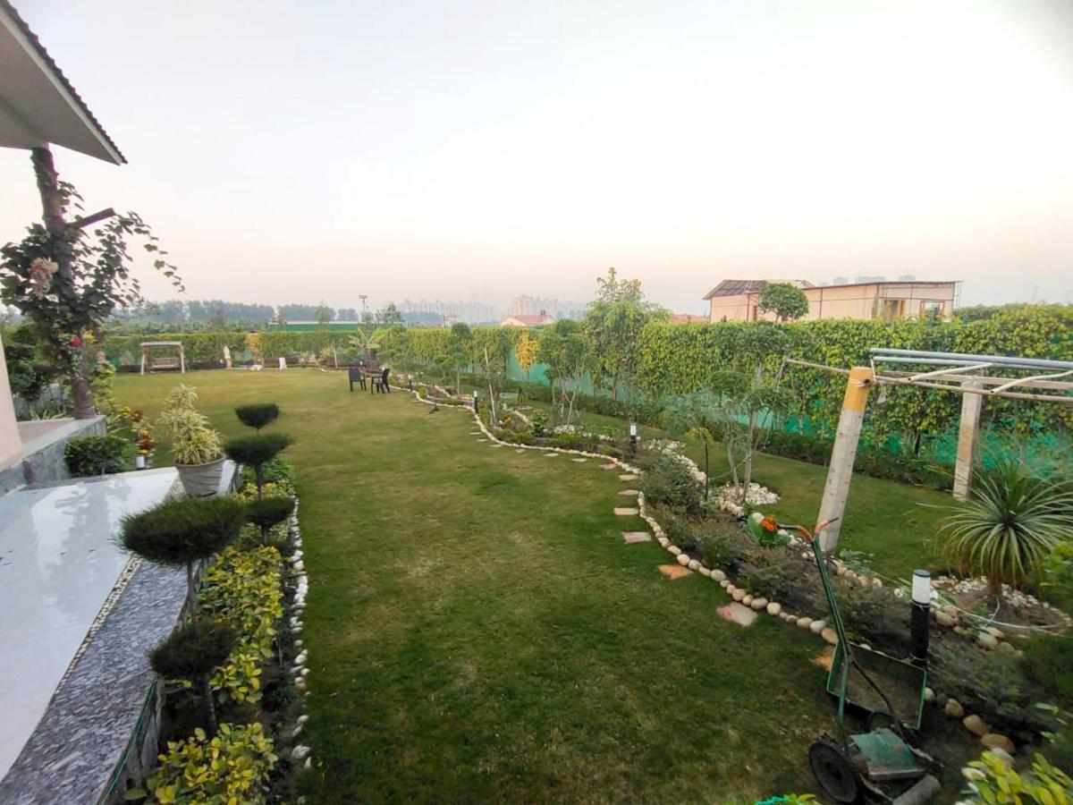 Shaw Estate-Farm House For A Small Parties-Jp Farm Greater Noida Luaran gambar